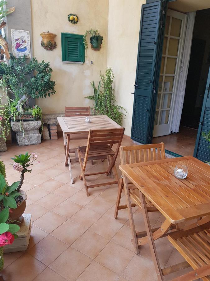 B&B Tropheum Tropea Exteriör bild